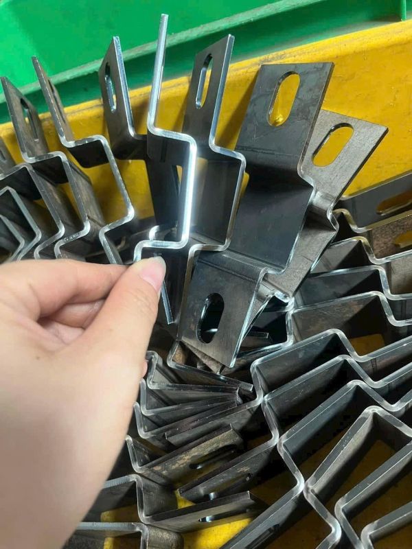 Chấn cnc
