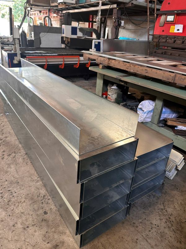 Gia công kim loại tấm