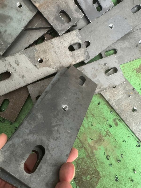 gia công kim loại tấm