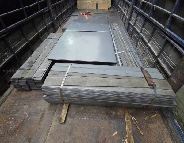 Thép Tấm Quận 12 – SS400, Q235A, Cắt & Gia Công Theo Yêu Cầu
