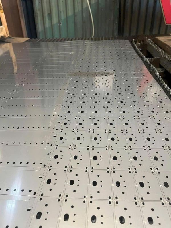 gia công kim loại tấm