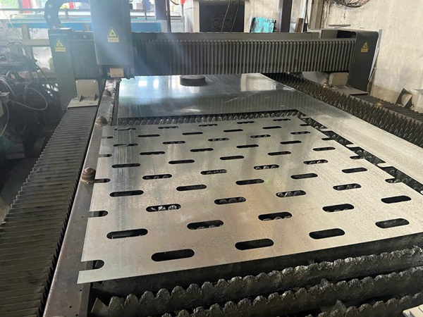 Cắt Laser CNC